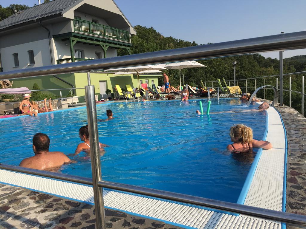 Wellness Pension Inovec Jalsó Kültér fotó